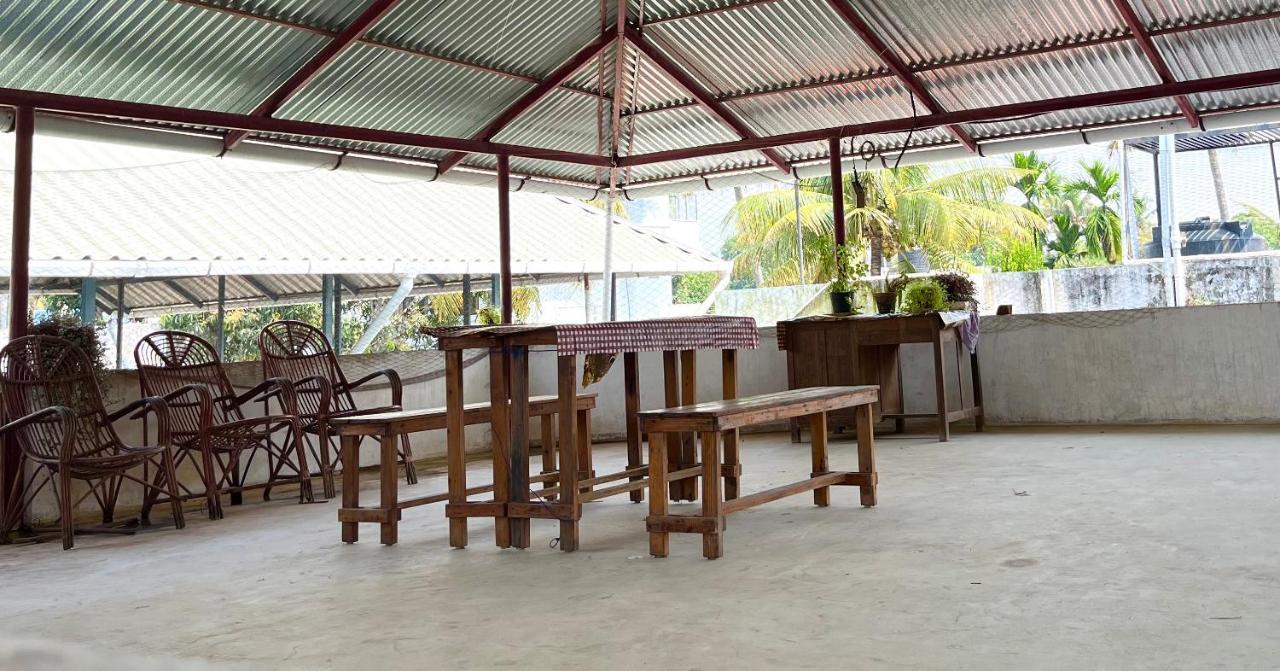 Benheal Homestay Kochi Exterior photo